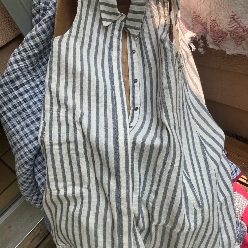 Umgee gray and White Striped Sleeveless dress shift - Picture 8 of 9
